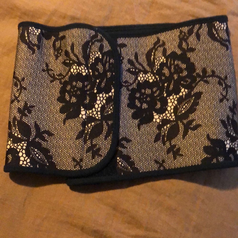 Belly Bandit Couture Wrap post-partum support